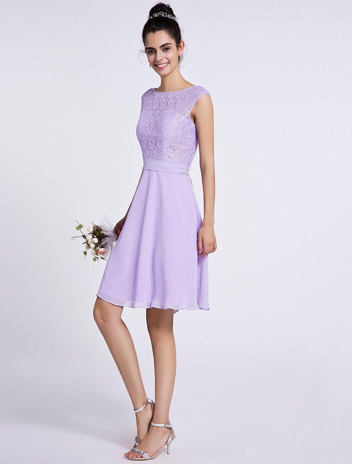 Luolandi A-Line Bridesmaid Dress Scoop Neck Sleeveless Knee Length Chiffon / Lace